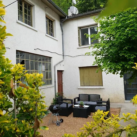 Avec Jardin Et Barbecue, 2 Pers Thiers
