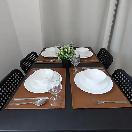 Avec Jardin Et Barbecue, 2 Pers Apartment Thiers